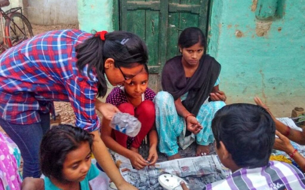 imgi_221_Kanpur-Recycling-Awareness-Mumbai-India-Environmental-NGO-Earth5R-1230x767-1